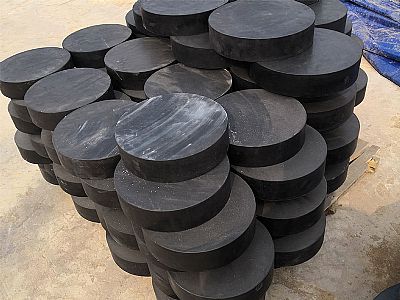 四子王旗板式橡胶支座由若干层橡胶片与薄钢板经加压硫化